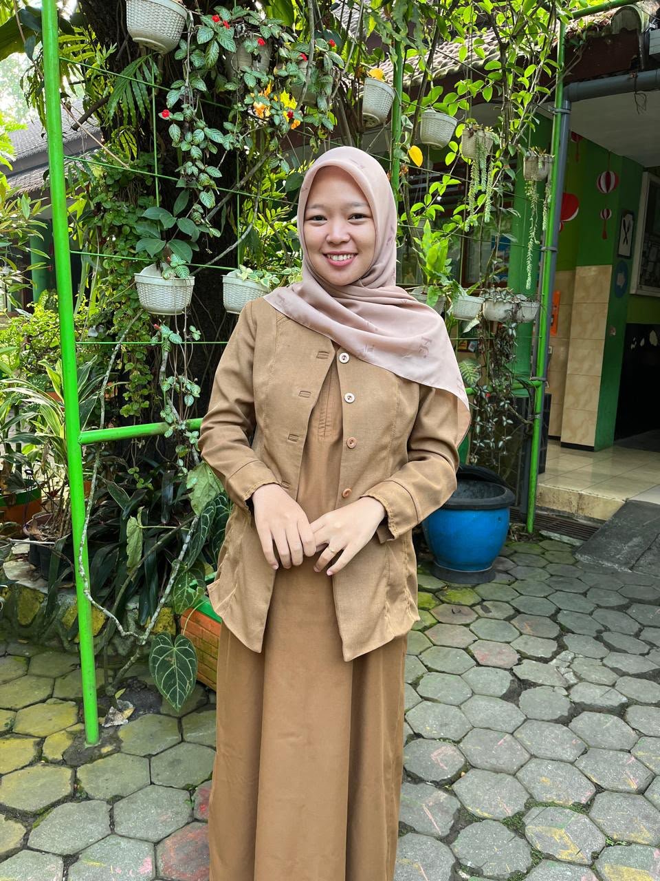 Selly Anggraita, S. Pd